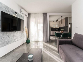 Luxury D Apartments - Luxury Two Bedroom Apartment with Terrace A2